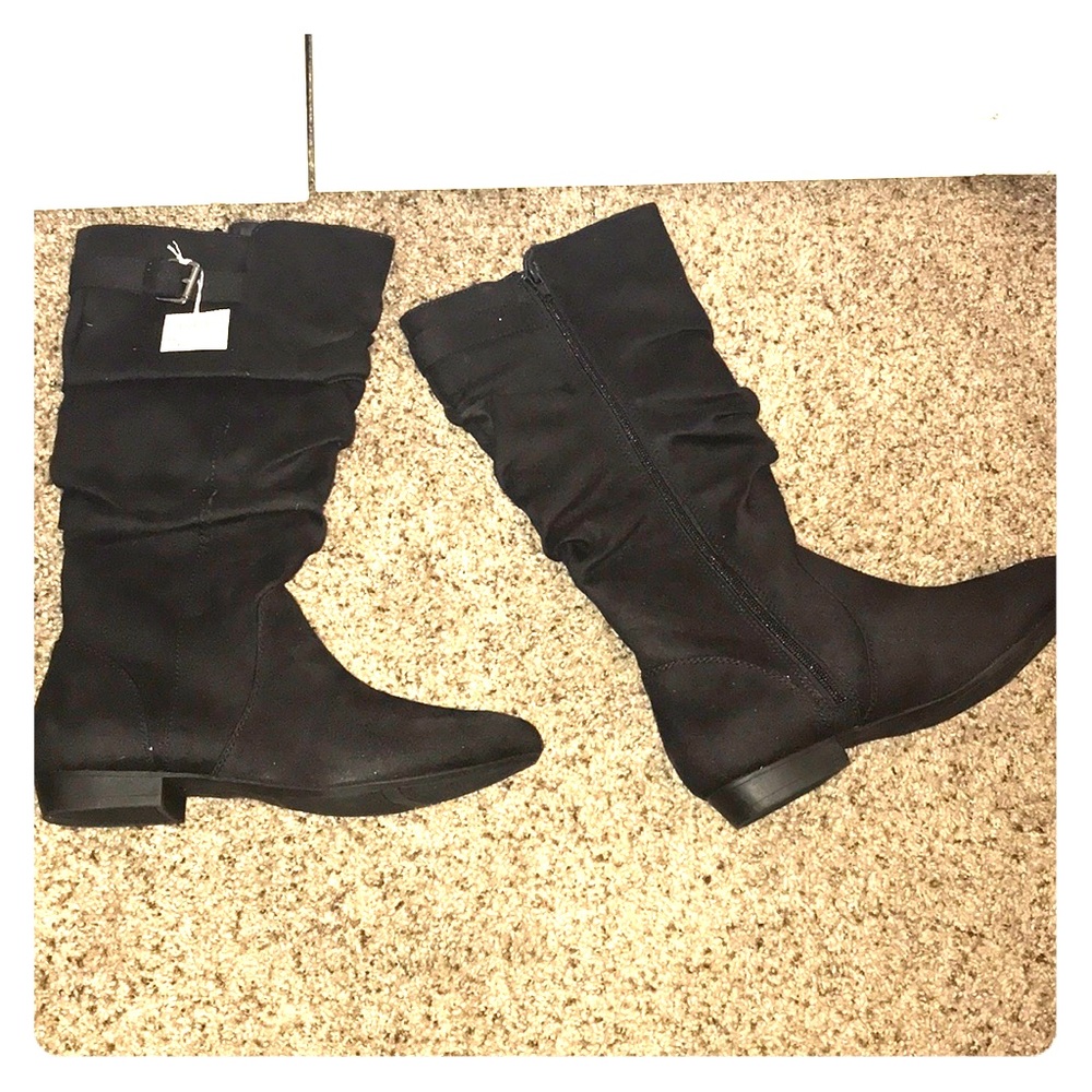 Black mid length boots